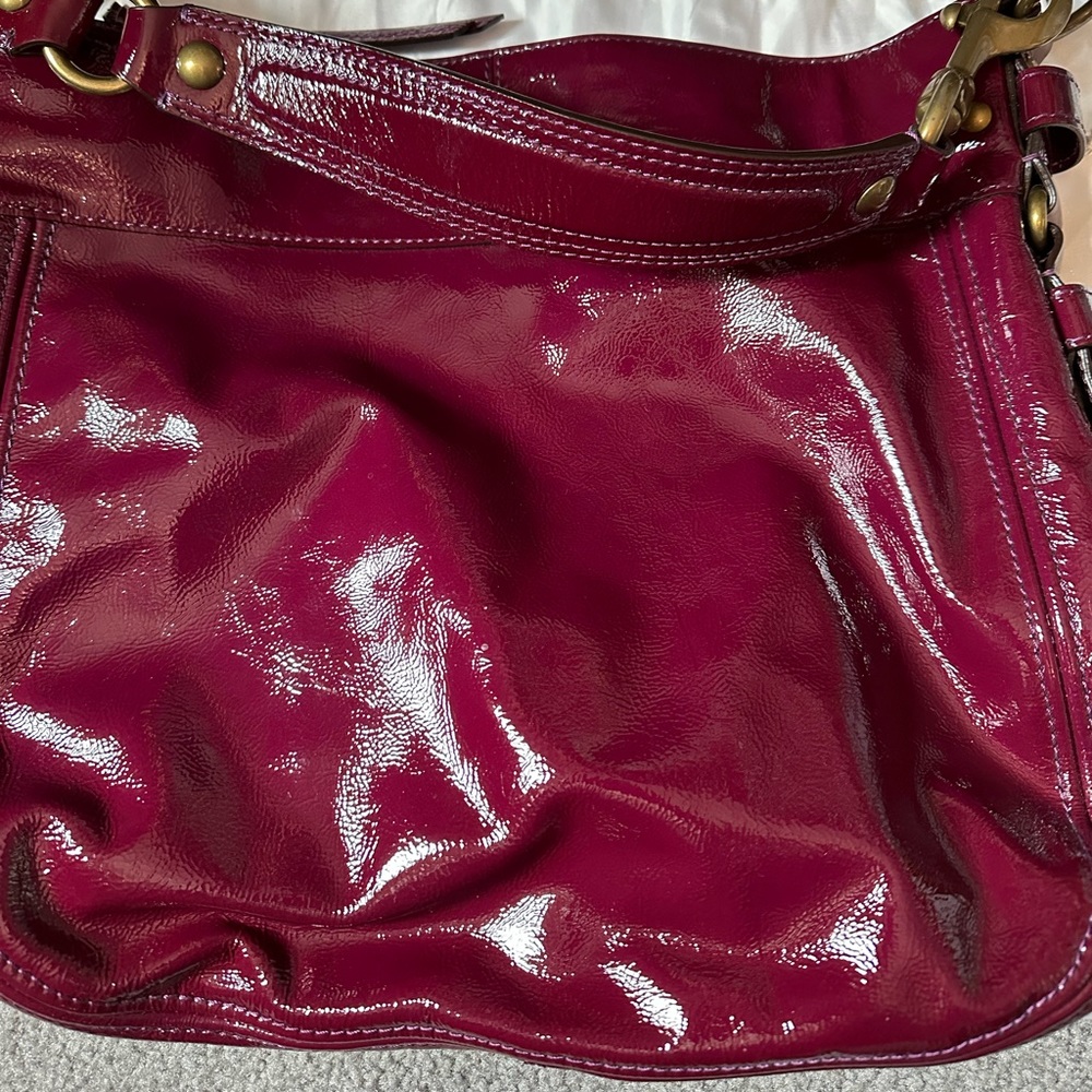 Coach Patent leather large hobo purse. Minimal use, good as new. - Picture 2 of 4